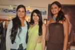 Padmini Kolhapure, Tejaswini Kolhapure, Bhagyashree at the launch of Bhagyashree_s store in Juhu, Mumbai on 25th April 2012 (56).JPG